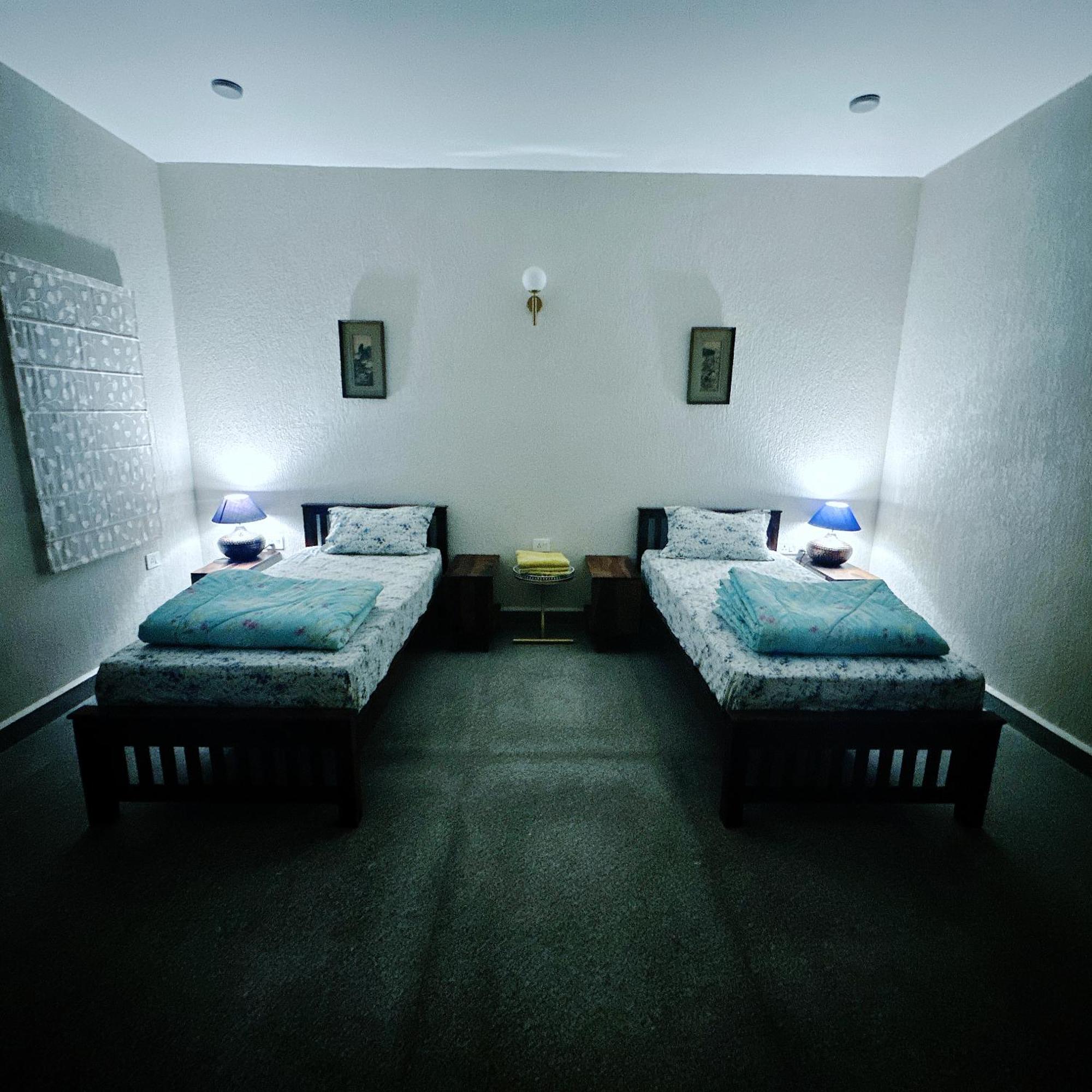 Vraj Homestay *