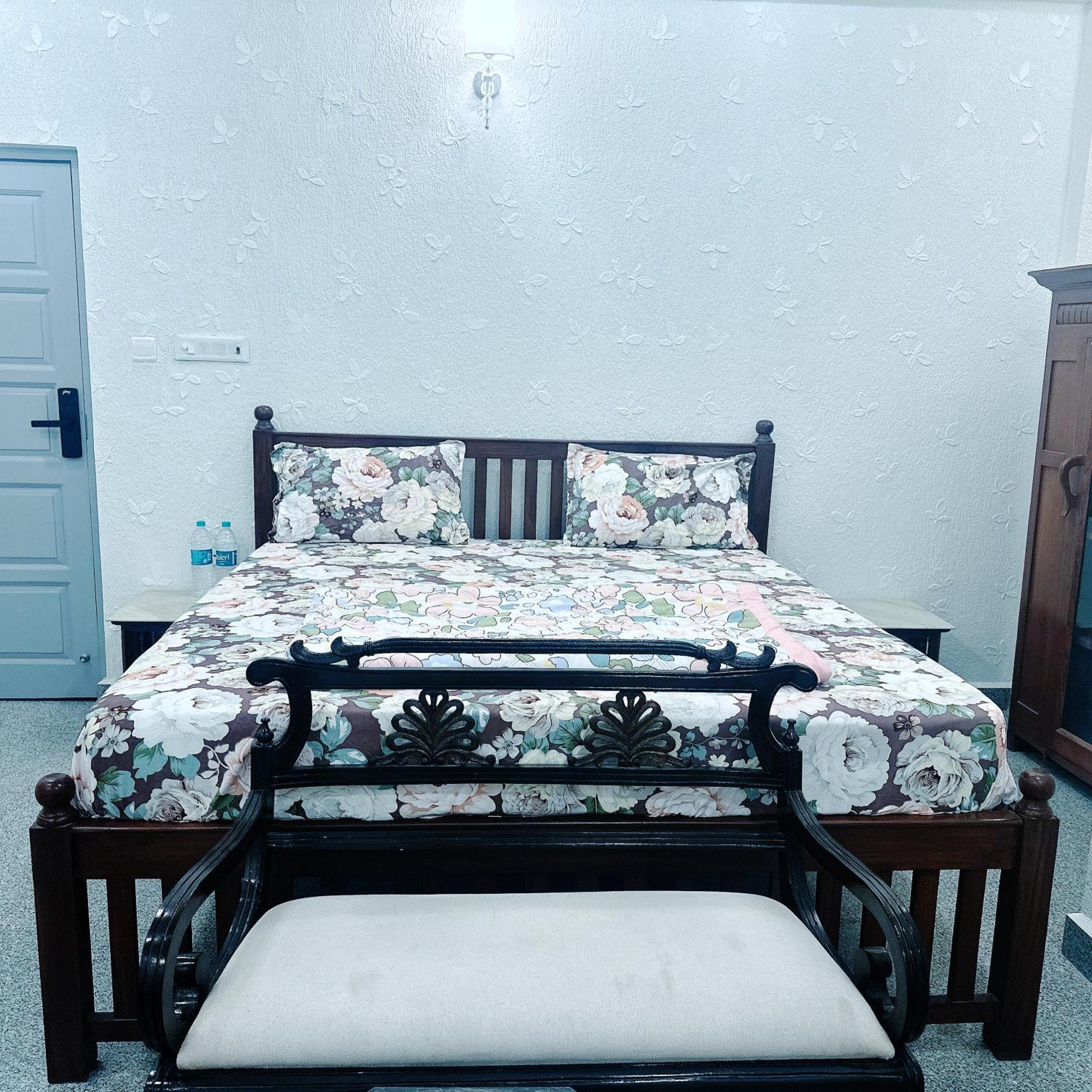 Vraj Homestay